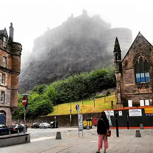 3 Bedrooms Flat In Central Old Town , Grassmarket Heart Of Flat Sleeps 6 , Eh1 , Édimbourg Royaume-Uni