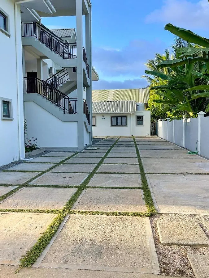 Nautilus Apartments Anse Royale